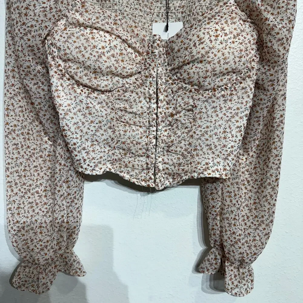 Active USA Floral Ruched Cropped Blouse Long Sleeve Square Neck Sz M NWT - Picture 4 of 13
